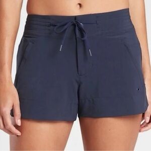 Athleta Navy Hudson Boardshorts Drawstring Waist Size 10 Athleisure Active